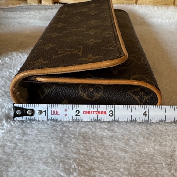 Louis Vuitton Monogram Twin Pochette GM - Picture 11 of 11